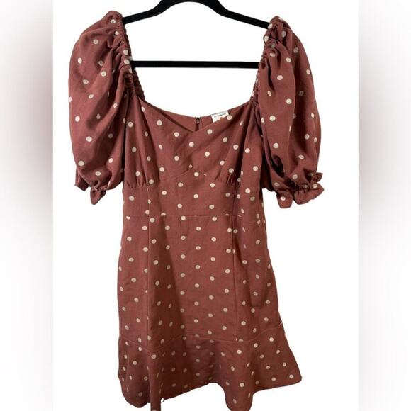 By Together Brown and White Polka‎ Dot Zip Back Mini Dress with Puff Sleeves - Picture 1 of 5